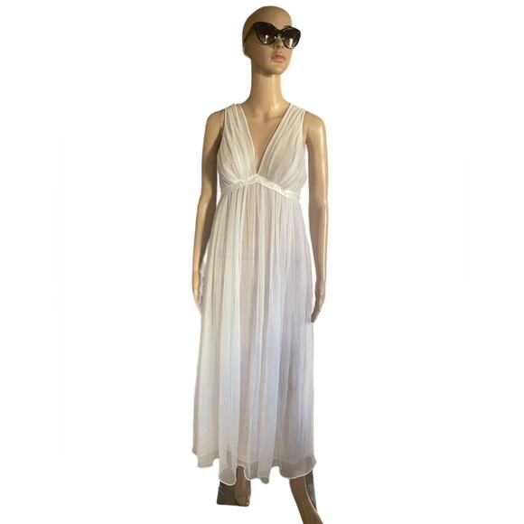 Vintage Warners s60s Intimate Small White Accordion Night Gown Sleeveless V Neck - Picture 1 of 12